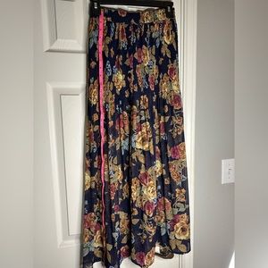 Vintage XS Express Floral Skirt